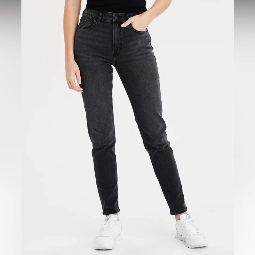 AE Stretch Mom Jean